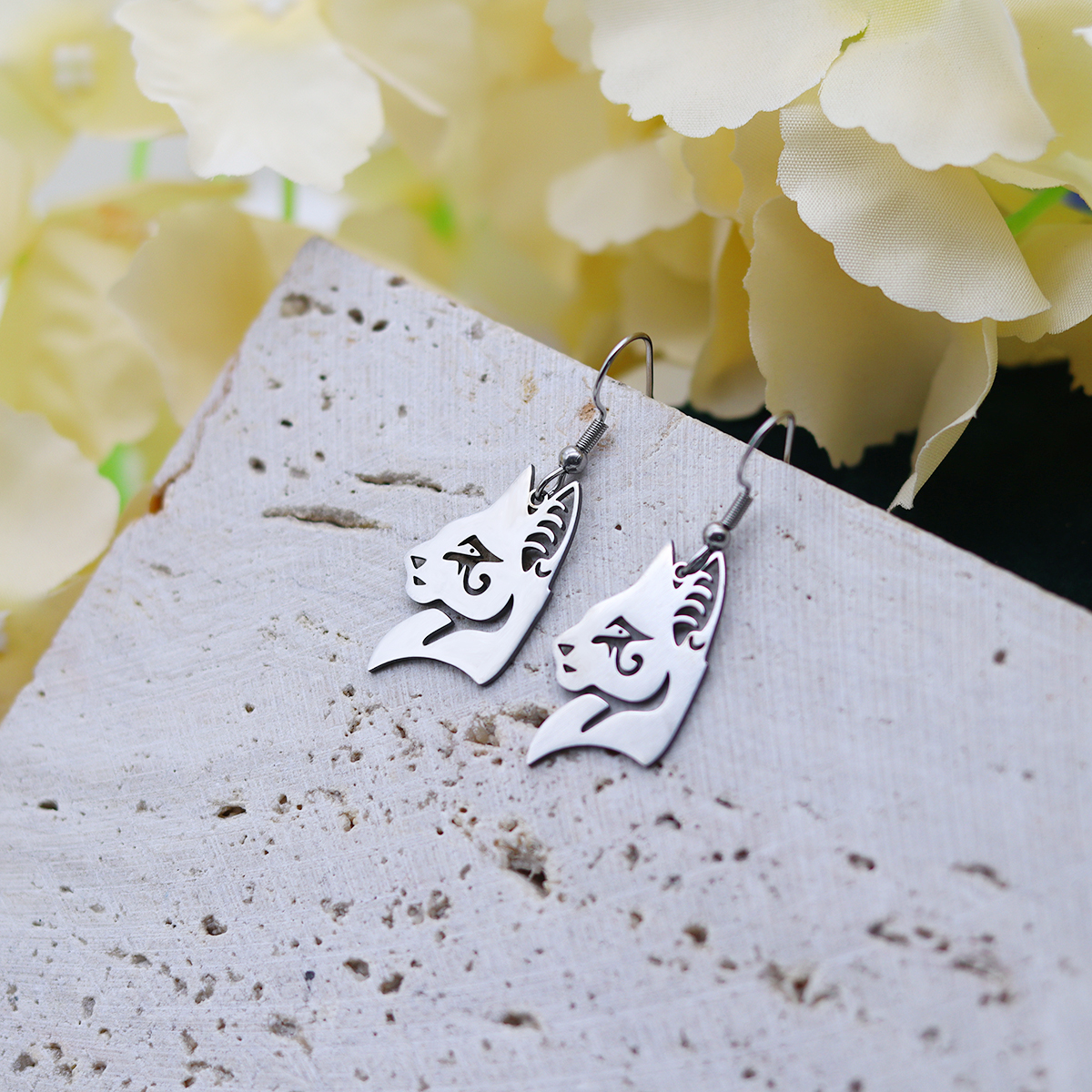 Kinitial Egyptian Cat Head Dan - Women Fashion Egypt recensie en prijs