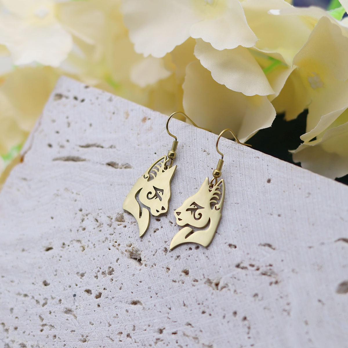 Kinitial Egyptian Cat Head Dan - Women Fashion Egypt recensie en prijs