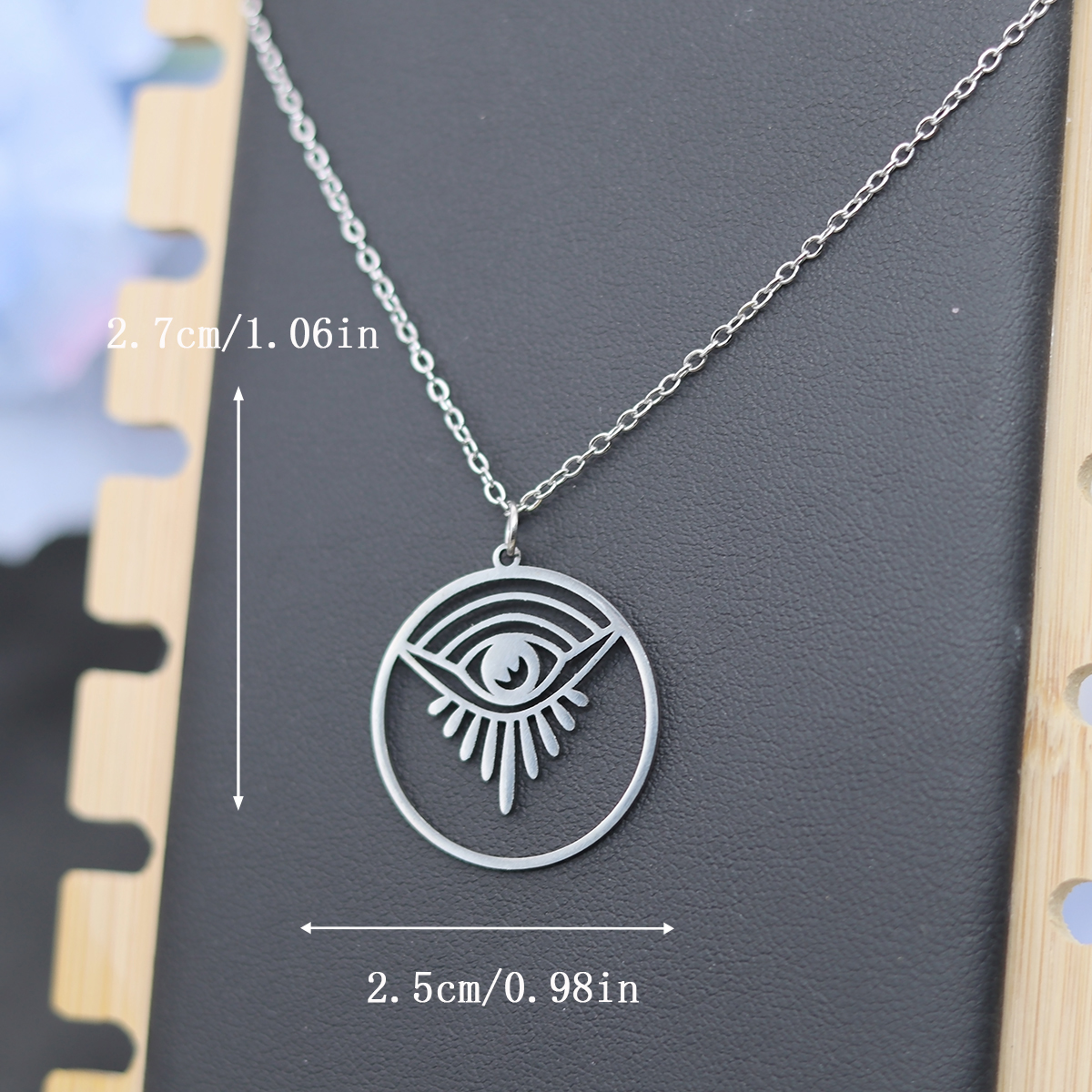 Kinitial Lucky Eyes Pendant Ne - Women Fashion Egypt recensie en prijs