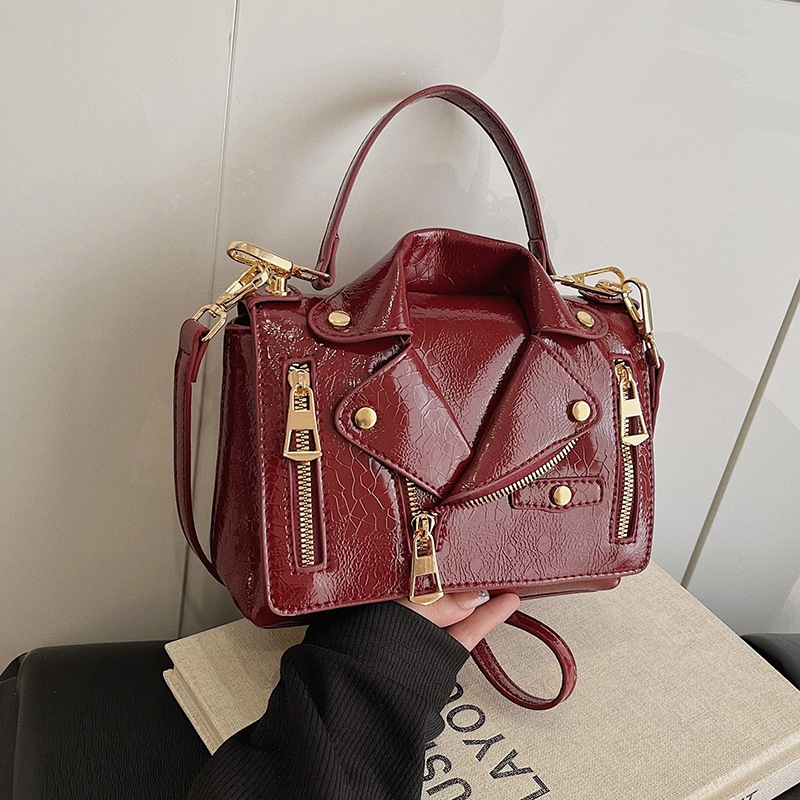 Clothes Bags Fashionable Rivet - Women'S Fashion Designer Clothes recensie en prijs